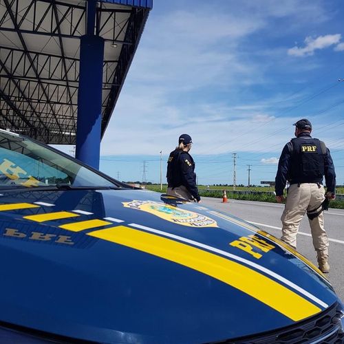 PRF: Bolsonaro confirma concurso público com 2 mil vagas