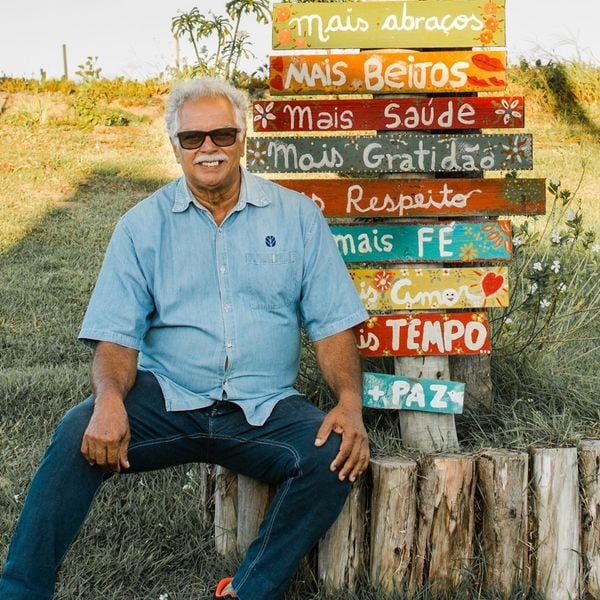 Ex-prefeito de Conceição da Barra e candidato, Manoel Pereira da Fonseca, o Manoel Pé de Boi (Cidadania)
