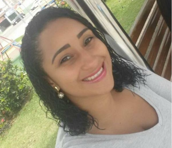A balconista Shirley Simões foi vítima de feminicídio em Guarapari. Crédito: Acervo pessoal