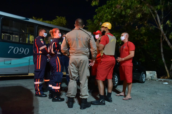 Quatro pessoas foram assassinadas na Ilha do Américo, na Baía de Vitória, nesta segunda-feira (28) por Fernando Madeira