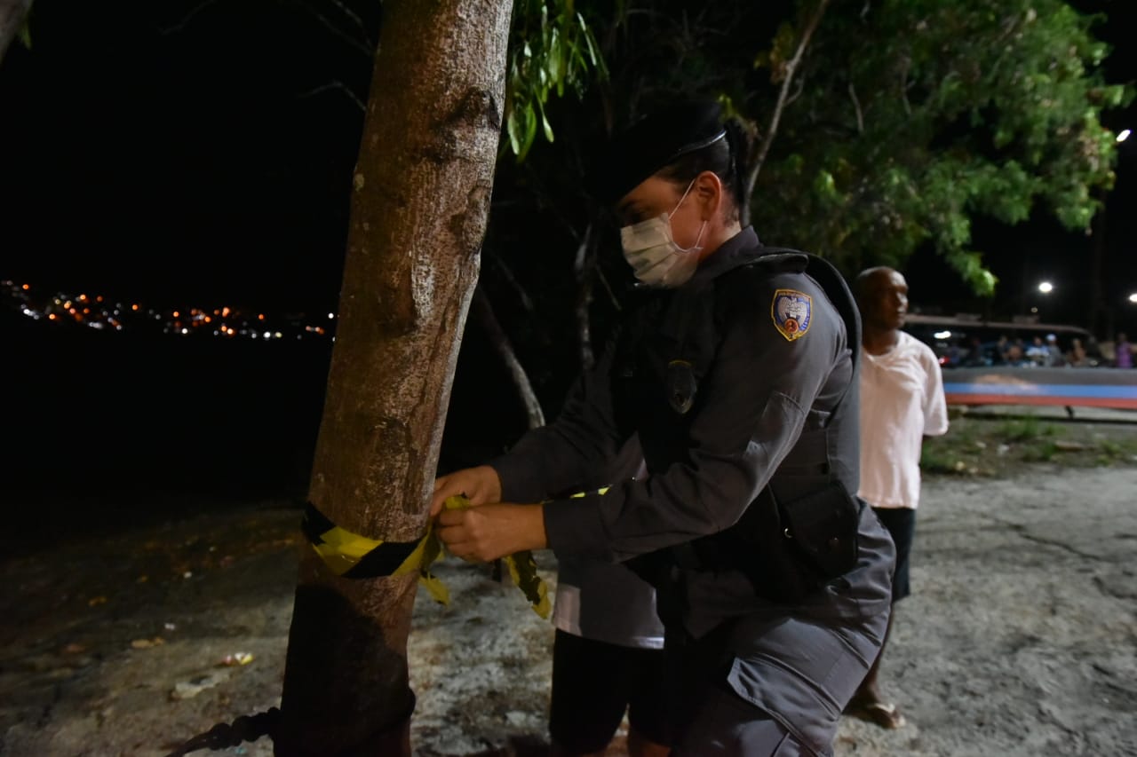 Cuatro personas fueron asesinadas en Ilha do Américo, en la bahía de Vitória, este lunes (28)