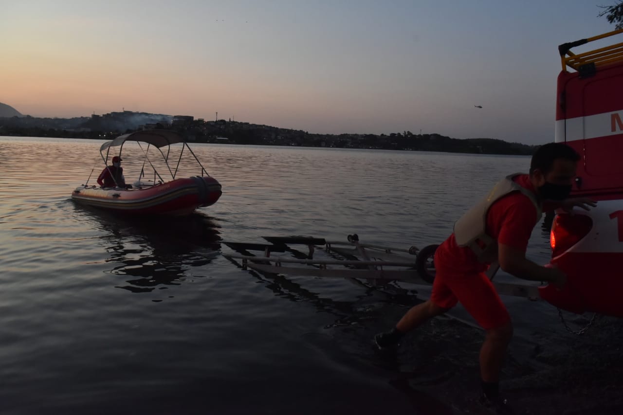 Cuatro personas fueron asesinadas en Ilha do Américo, en la bahía de Vitória, este lunes (28)