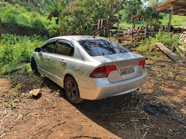 Carro do suspeito foi encontrado na zona rural de Cachoeiro de Itapemirim