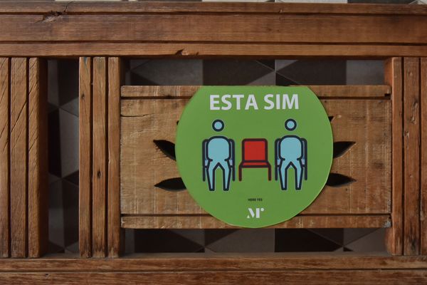 Escolas adotam medidas de segurança para volta às aulas por Fernando Madeira