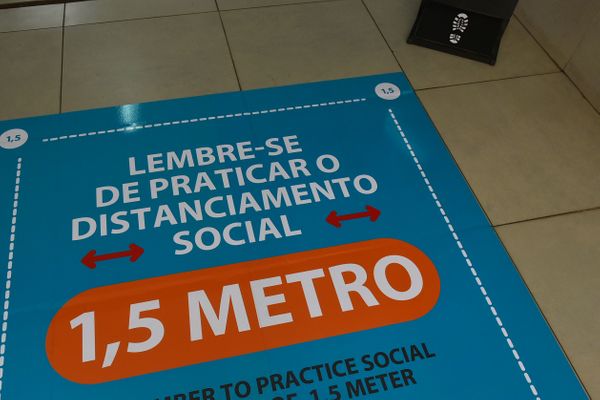 Escolas adotam medidas de segurança para volta às aulas por Fernando Madeira