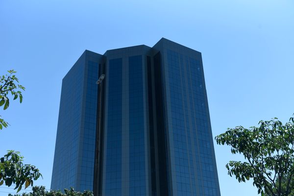 Obra do prédio do Ministério Público Federal na Ilha de Santa Maria contou com revestimento externo de mais de R$ 4 milhões por Vitor Jubini