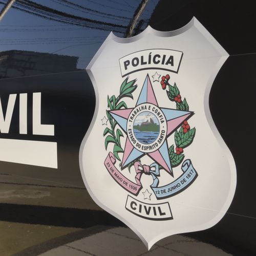 O caso aconteceu no bairro Santo Antônio na noite desta quarta-feira (28). O avô e a avó foram socorridos e levados para o hospital Roberto Silvares. O suspeito foi preso