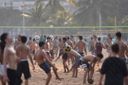 A Praia da Costa, em Vila Velha, estava cheia de frequentadores e jogadores de altinha na tarde deste domingo (4)(Vitor Jubini)