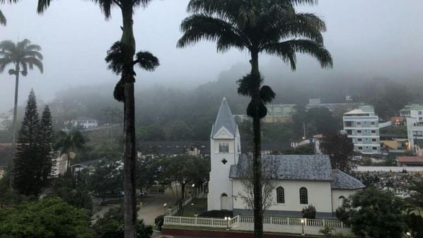 “O destino mais acolhedor e cultural da serra capixaba está pronto para te receber”, afirma reportagem de uma das maiores emissoras de rádio do Brasil