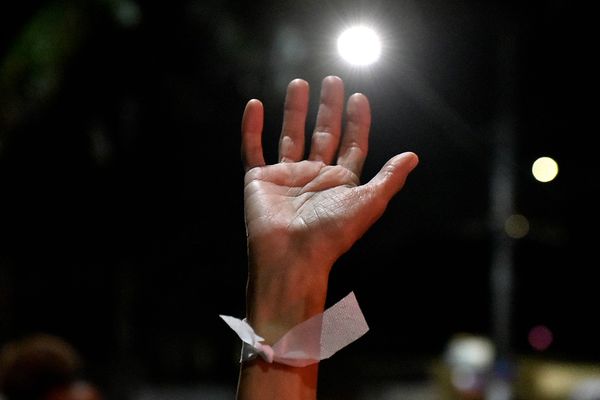 Ato em solidariedade às famílias das vítimas de chacina por Fernando Madeira