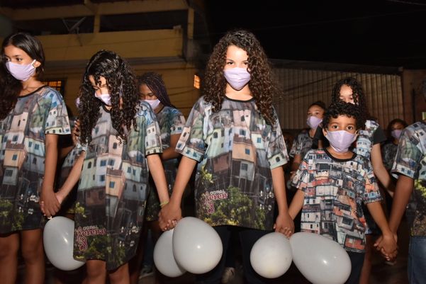 Ato em solidariedade às famílias das vítimas de chacina por Fernando Madeira