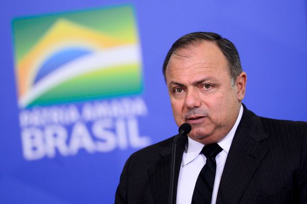 O ministro da Saúde, Eduardo Pazuello, durante sua cerimônia de posse no Palácio do Planalto.