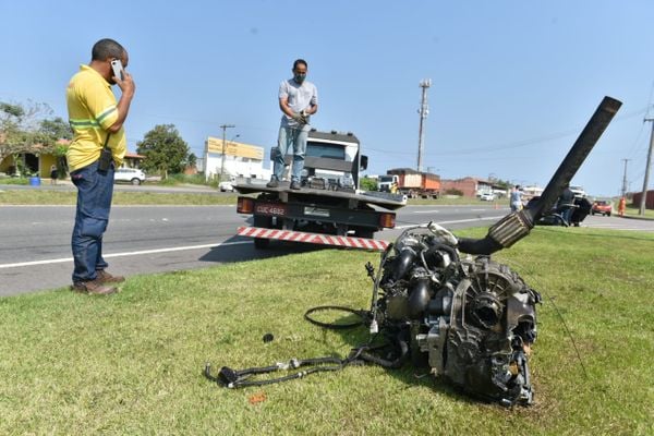 Crianças e adultos ficaram feridos após acidente na altura de Interlagos, em Vila Velha por Fernando Madeira