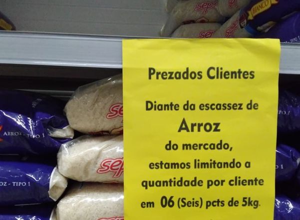 Supermercados continuam limitando venda de alimentos