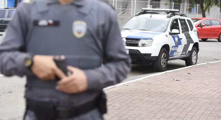 Apesar do acertado aumento de operações repressivas, Espírito Santo ainda sofre as guerras do tráfico. Resta óbvio que não é possível construir a paz sem cidadania, sobretudo com educação e geração de renda