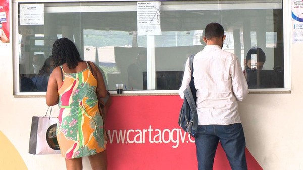 Cartões podem ser recarregados nos Terminais de Ônibus