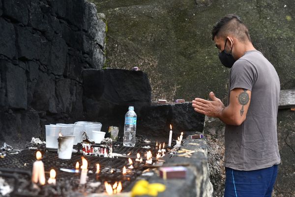 Missa em honra à Nossa Senhora Aparecida por Fernando Madeira