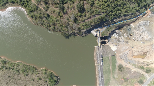 Barragem em Rive, em Alegre