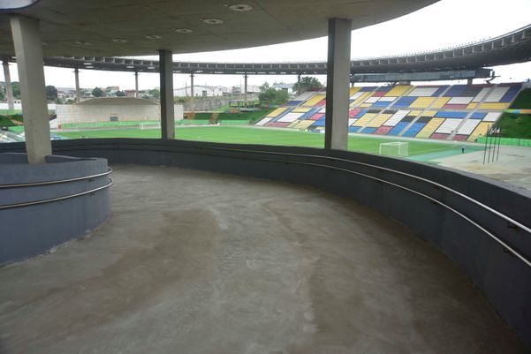 Novo piso de acesso ao elevador por Ricardo Medeiros