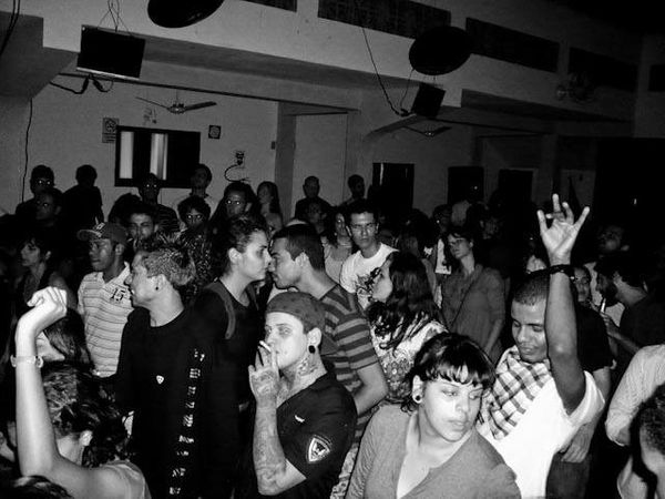 Festa da Antimofo no antigo Clube Centenário, na Praia do Canto, em 2008