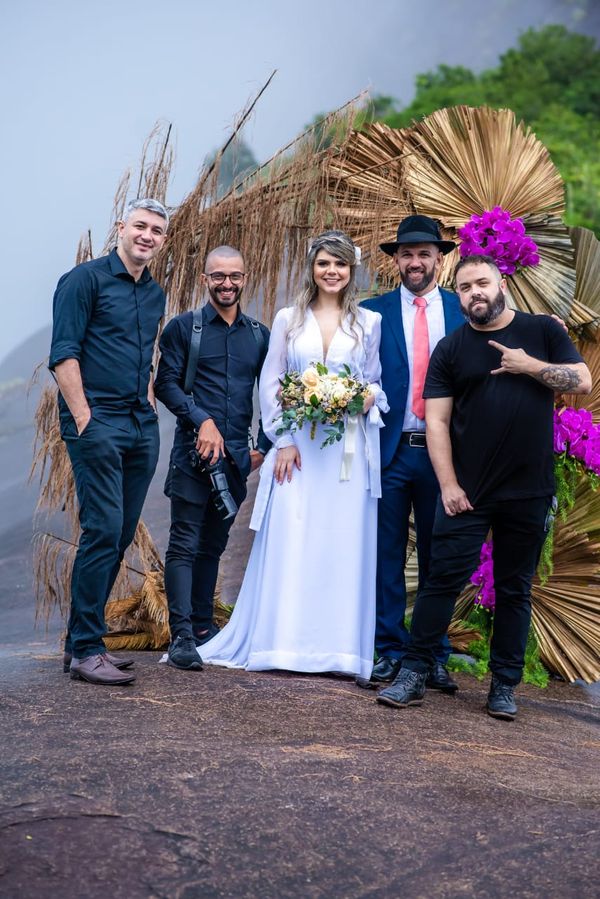 Eduarda Menegucci e Felício Oscar Deleprani se casaram no frade e a freira por Divulgação/Gabriel Canas