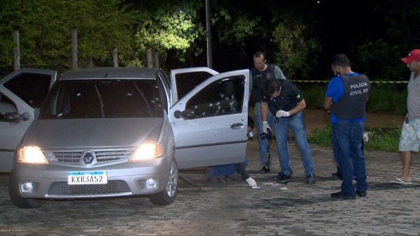 Jovens foram mortos a tiros em Porto Canoa, na Serra, na noite de 16 de outubro 