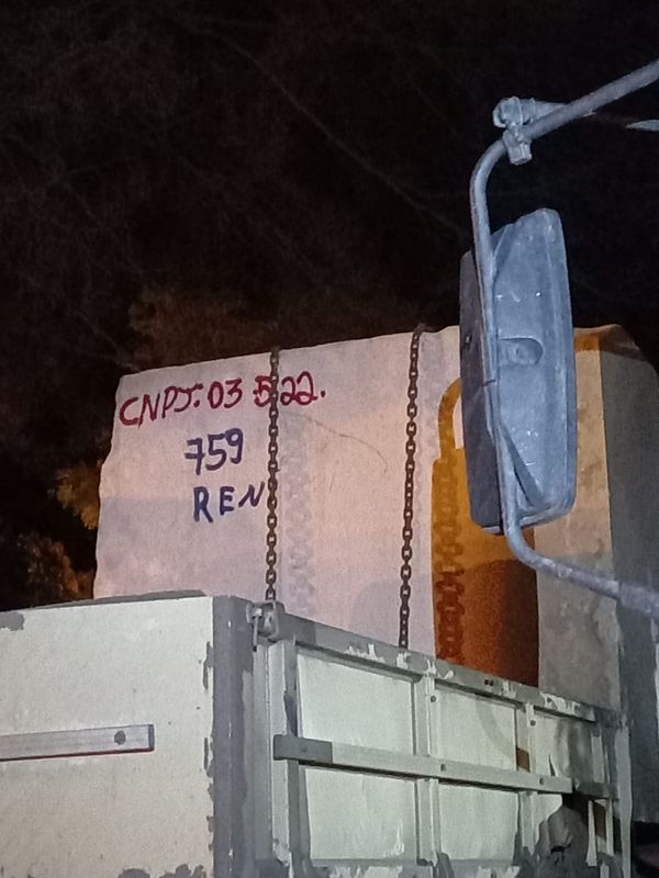  Fiscalização da Sefaz apreende carga irregular de café e granito no norte do Estado por Divulgação/ Sefaz