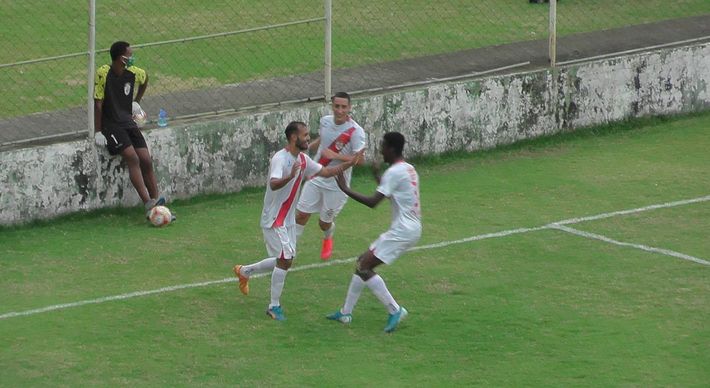 A equipe capixaba venceu o Goianésia por 4 a 1, com gols de Matheus Firmino, Peixoto, Alysson e Ailton