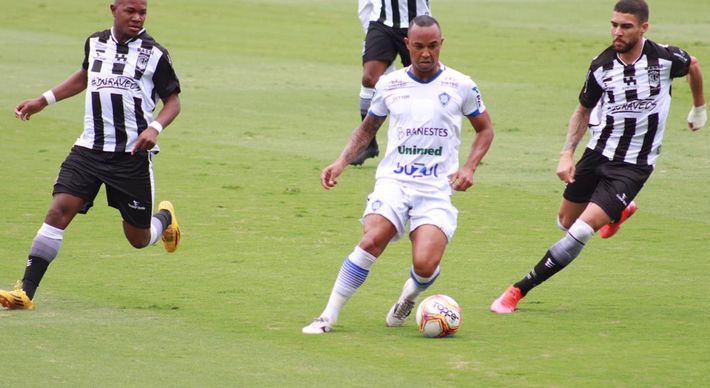 Alvianil sofreu um gol aos 39 minutos do segundo tempo e saiu de campo com a derrota