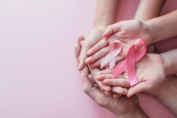 Câncer de mama, outubro rosa
