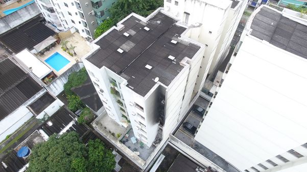  Defesa Civil faz avaliação em apartamento  que pegou fogo na Praia do Canto por Luciney Araújo