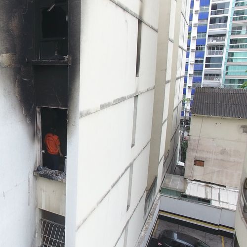 Pablo Sandes Filhos, de 4 anos, não resistiu, após inalar muita fumaça. Idalba Soneghet criticou a demora do Corpo de Bombeiros no atendimento