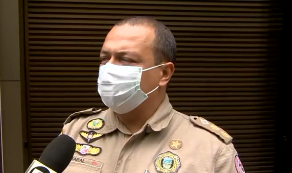 Morte de criança em incêndio comoveu até o tenente-coronel Roger Amaral, do Corpo de Bombeiros