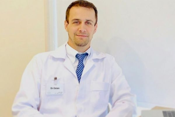 O médico Orlan Francischetto tomou duas dose da vacina chinesa Coronavac
