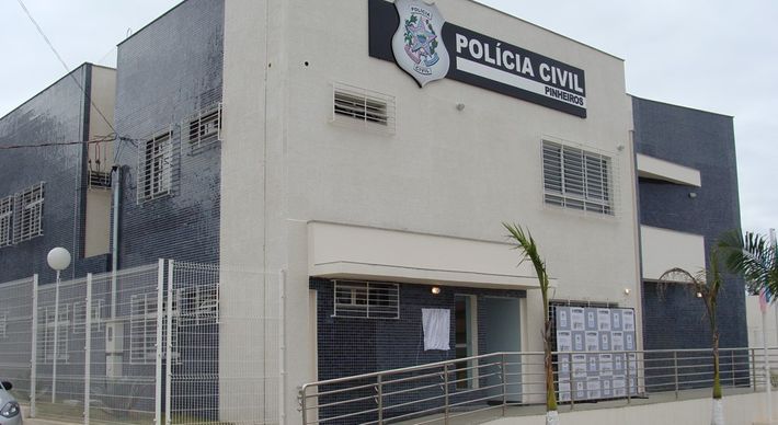 Momentos após o crime, tiroteios foram registrados em outros bairros na região central do município, que tem sido palco de vários episódios de violência nas últimas semanas. Os feridos foram socorridos e não correm risco de morte