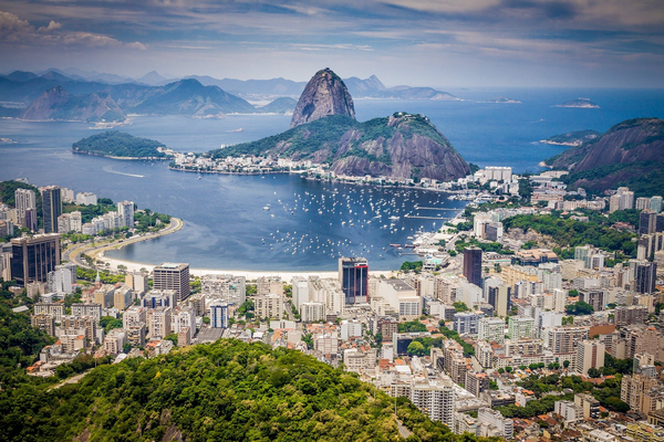 Rio de Janeiro é uma das cidades mais procuradas por turistas no Brasil . Crédito: Pixabay
