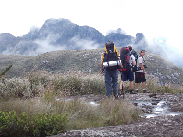 Parque Nacional da Serra dos Órgãos é destino certo para aventureiros . Crédito: Pixabay
