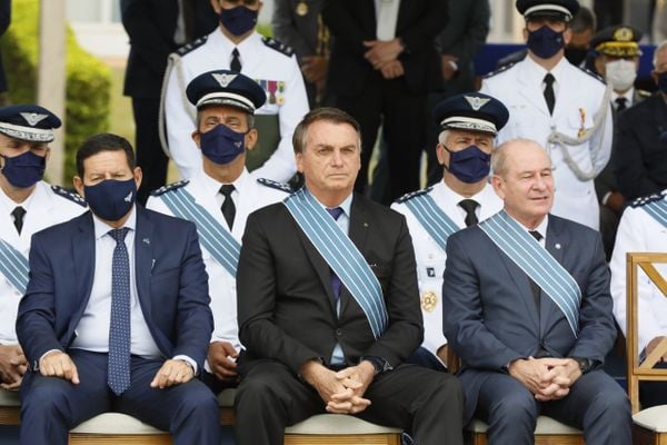 O presidente Bolsonaro, sem a máscara de proteção contra a Covid-19