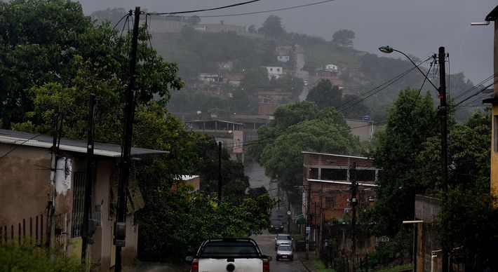 Duas frentes frias que se formam na região Sudeste vão deixar o tempo instável novamente no Estado