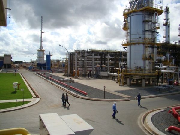 Unidade de Tratamento de Gás em Cacimbas, Linhares, da Petrobras, deve receber novos investimentos. Obras foram feitas pela União Engenharia
