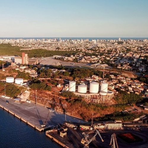 Liquiport prevê expansão em 2021 e a criação de 170 empregos diretos e outros 110 indiretos para cargos de níveis médio, técnico e superior