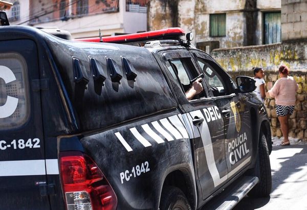 Polícia faz operação no Bairro da Penha, em Vitória, nesta terça-feira (27) por Vitor Jubini