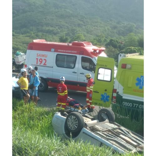 Grave acidente deixa um morto e feridos na BR 101, na Serra