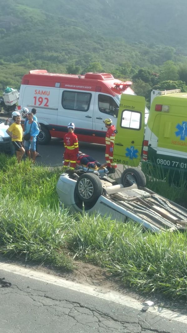 Grave Acidente Deixa Um Morto E Feridos Na Br Na Serra A Gazeta