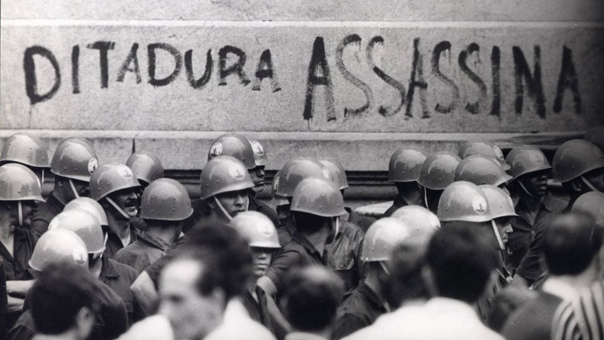 Aniversário traz, para os brasileiros, a oportunidade de refletir sobre o valor da democracia e da liberdade em contraposição ao autoritarismo que leva à ditadura