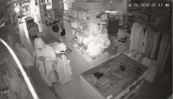 Loja foi invadida na madrugada, em Jaguaré
