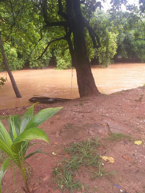 undefined por Internautas