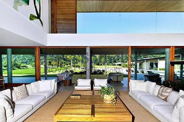 Mansão de Neymar em Mangaratiba, no litoral do Rio por Reprodução/Bossa Nova Sir/Sotheby's