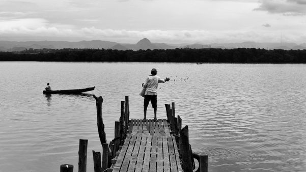 Beleza e tradição em preto e branco por Vitor Jubini