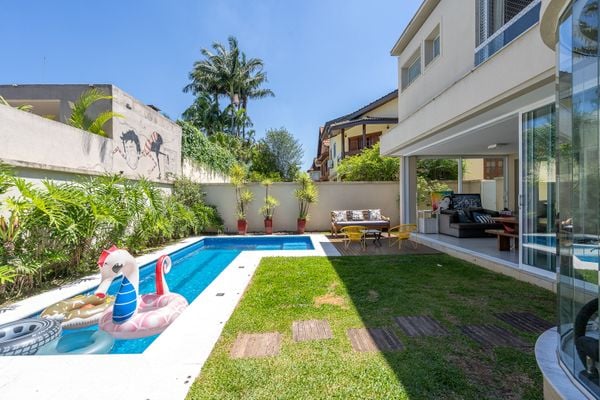 6 suítes! Wanessa Camargo e Marcus Buaiz colocam mansão à venda por mais de R$ 5 milhões em Alphaville (SP) por Johny Roger Fotógrafo